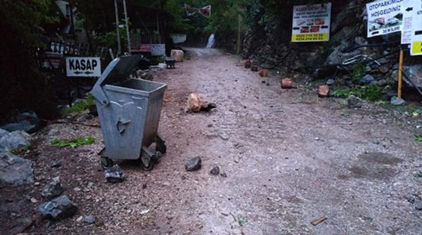 Ölümün böylesi! Ailesiyle gittiği piknikte kafasına kaya parçası düştü!