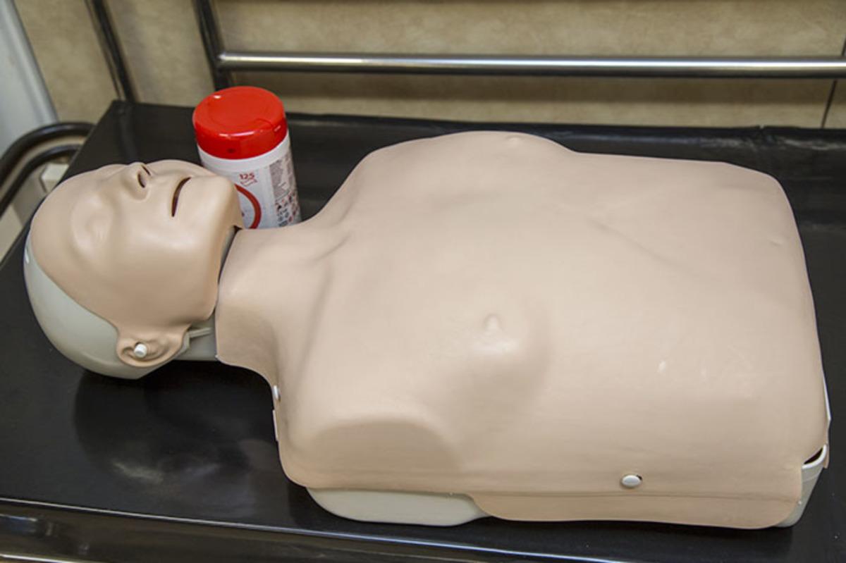 Hepimizin bildiği o surat &ouml;l&uuml; bir kadına aitmiş! 