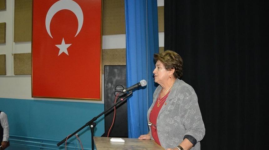 &Ccedil;omaklı Aşkale K&uuml;lt&uuml;r Festivali&rsquo;nde &ldquo;Kara Fatma&rdquo;yı anlattı