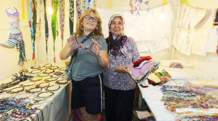 Burhaniye&rsquo;de Hamarat Eller Kermesi kadınları iş sahibi yaptı