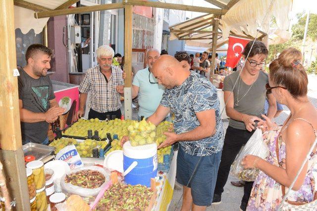 Torbalı, incir festivaliyle şenlendi, üreticiler bayram etti