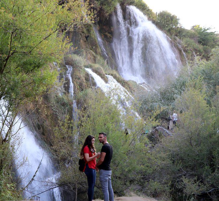 Erzincan'a giden Girlevik Şelalesi'ni görmeden dönmüyor G4