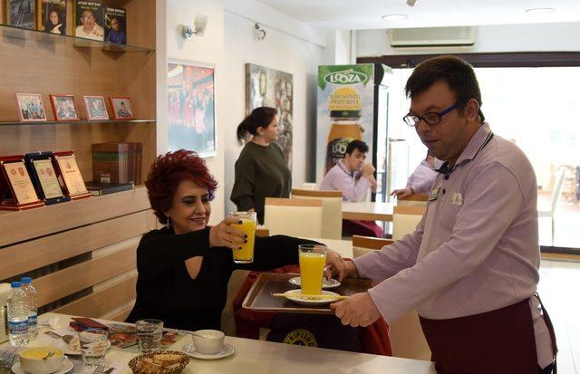 Bunun &ouml;rneği T&uuml;rkiye&rsquo;de &ccedil;ok az 1