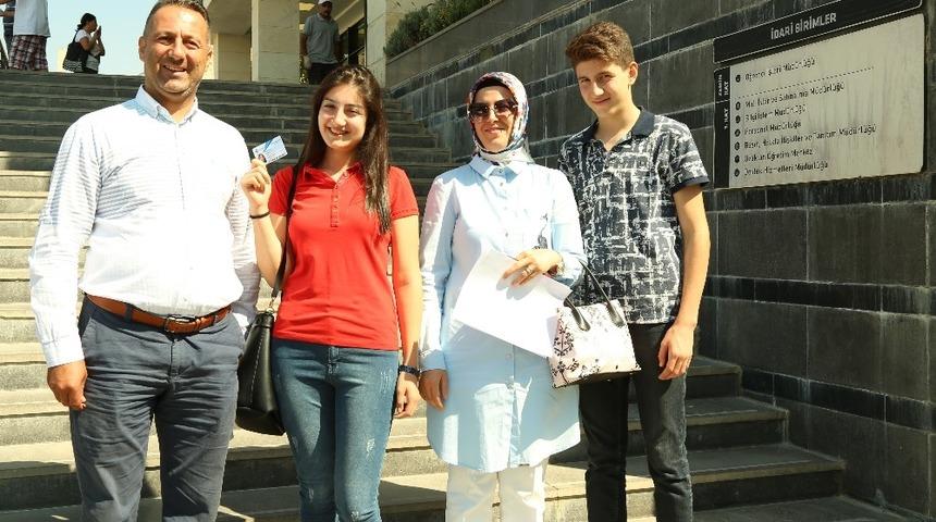 HKÜ’de kayıt heyecanı