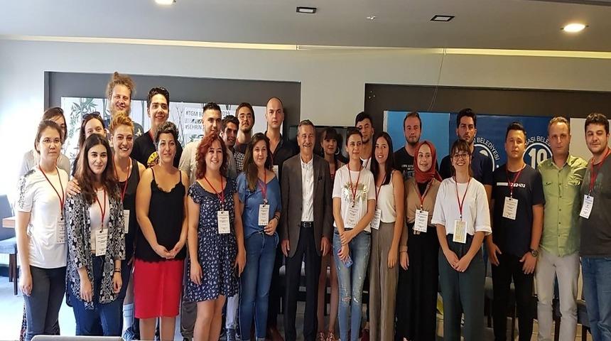 D&Ouml;GEM&rsquo;den 10 gen&ccedil; Avrupa yolcusu