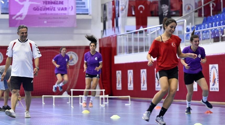 Sezon PAOK ma&ccedil;ıyla başlıyor