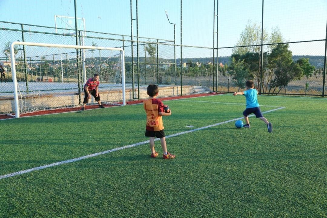 Odunpazarı&rsquo;ndan &uuml;cretsiz saha