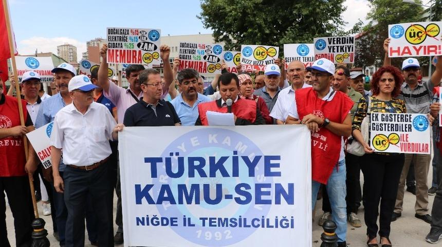 T&uuml;rkiye Kamu-Sen: &rsquo;Bu teklifi kabul etmiyoruz&rsquo;