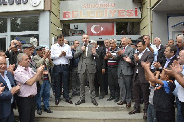 Başkan Şahiner görevine başladı