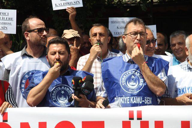 Kayseri'de Kamu-Sen üyeleri yeni zam teklifini protesto etti