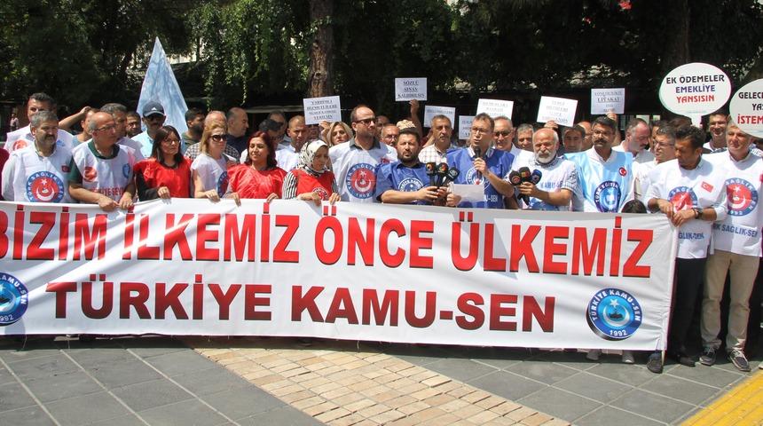Kayseri'de Kamu-Sen üyeleri yeni zam teklifini protesto etti