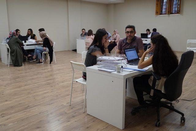 Kapadokya Üniversitesinde kayıt heyecanı başladı