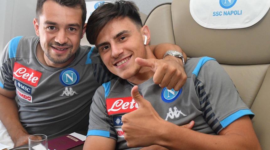 Eljif Elmas, Fenerbahçe - Gazişehir Gaziantep maçını telefondan izledi