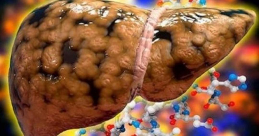 Her g&uuml;n limonlu su i&ccedil;tiğinizde başınıza gelecek 8 muazzam olay