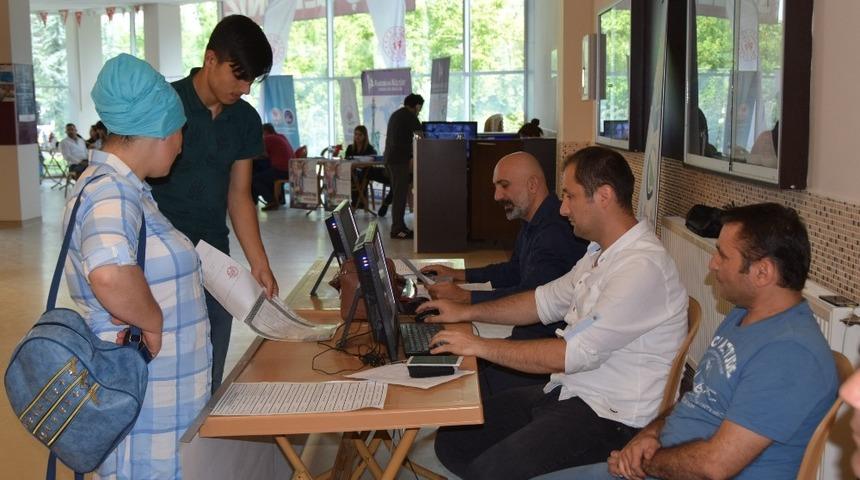 &Uuml;niversitelerde kayıt d&ouml;nemi başladı