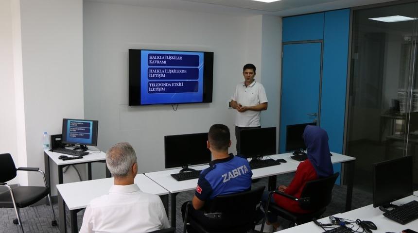 B&uuml;y&uuml;kşehir&rsquo;den Derince Belediyesi personeline &lsquo;153&rsquo; eğitimi