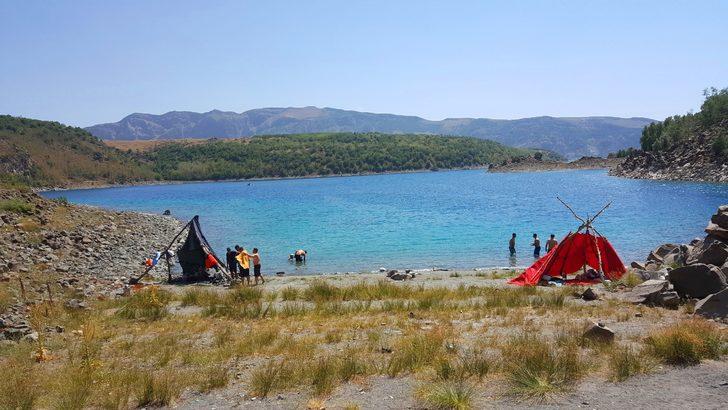 Nemrut Krater Gölü’nde jet ski yaptı G5