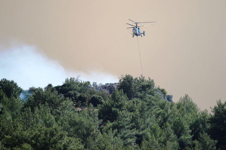 İzmir'deki yangın kısmen kontrol altına alındı G5