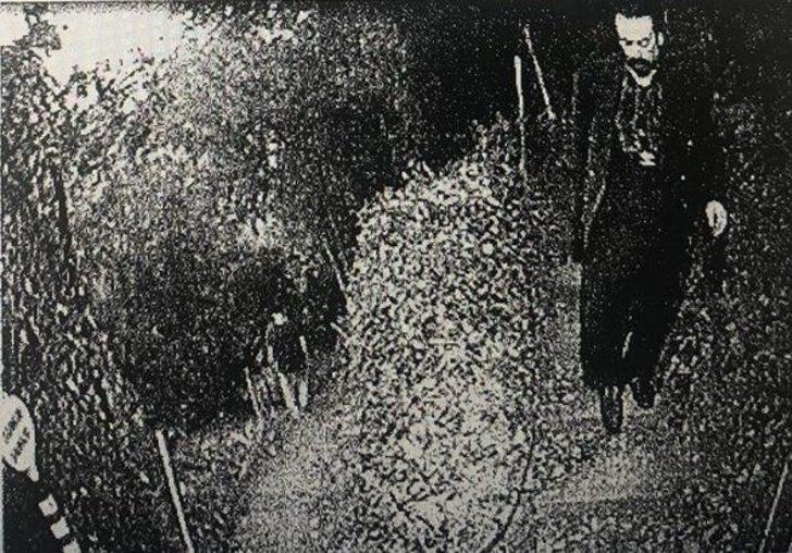 Adnan Oktar'ın gizli geçitten kaçış anının görüntüleri ortaya çıktı G3