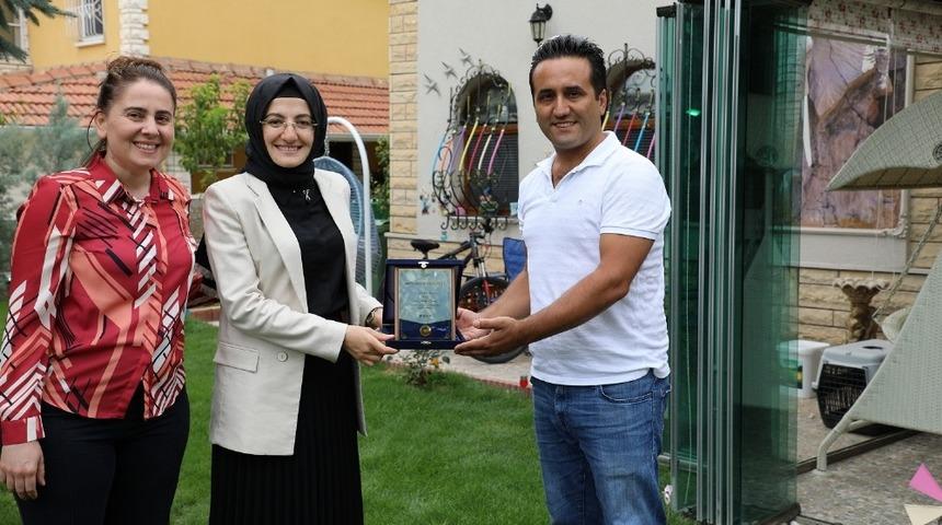 Akyurt&rsquo;un en g&uuml;zel bah&ccedil;e ve balkonları yarıştı