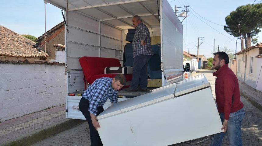 Şehzadeler&rsquo;in &rsquo;Atma Paylaş&rsquo; projesi g&ouml;n&uuml;l k&ouml;pr&uuml;s&uuml; kuruyor