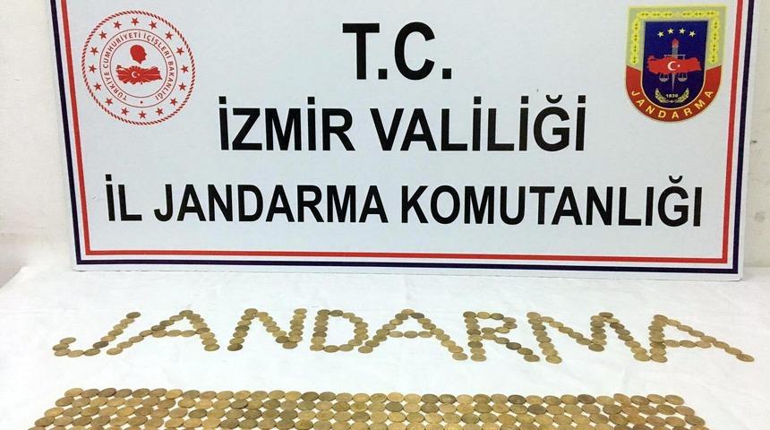 Sahte Osmanlı sikkesi satmaya &ccedil;alışırken yakalandılar