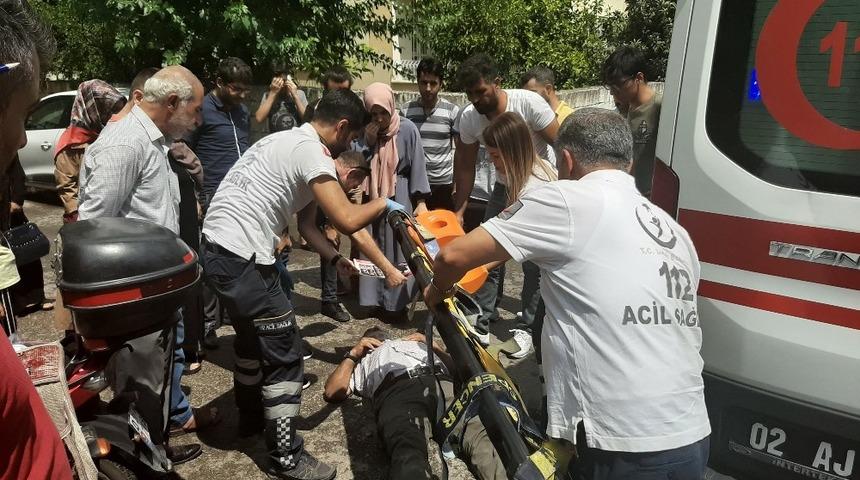 Otomobil ile motosiklet &ccedil;arpıştı: 1 yaralı