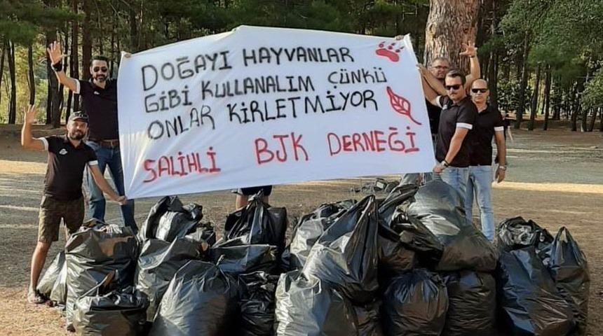 Piknik&ccedil;iler kirletti &ldquo;Beşiktaşlı taraftarlar&rdquo; temizledi