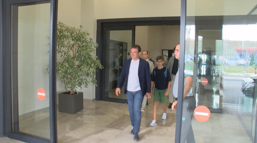 Ekrem İmamoğlu'ndan 'tatil' eleştirilerine yanıt