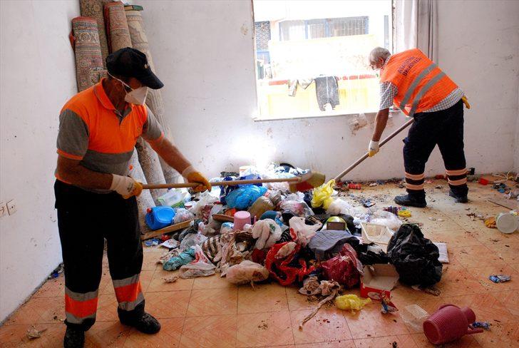 Ataşehir'de 'çöp evde' temizlik G1