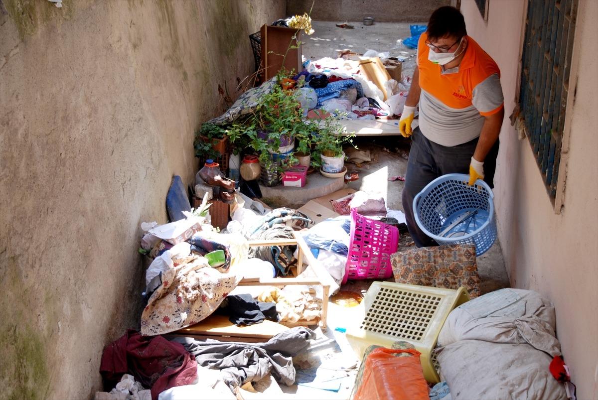 Ataşehir'de '&ccedil;&ouml;p evde' temizlik