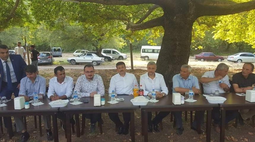 Genel Başkan Yardımcısı Hamza Dağ muhtarlarla buluştu