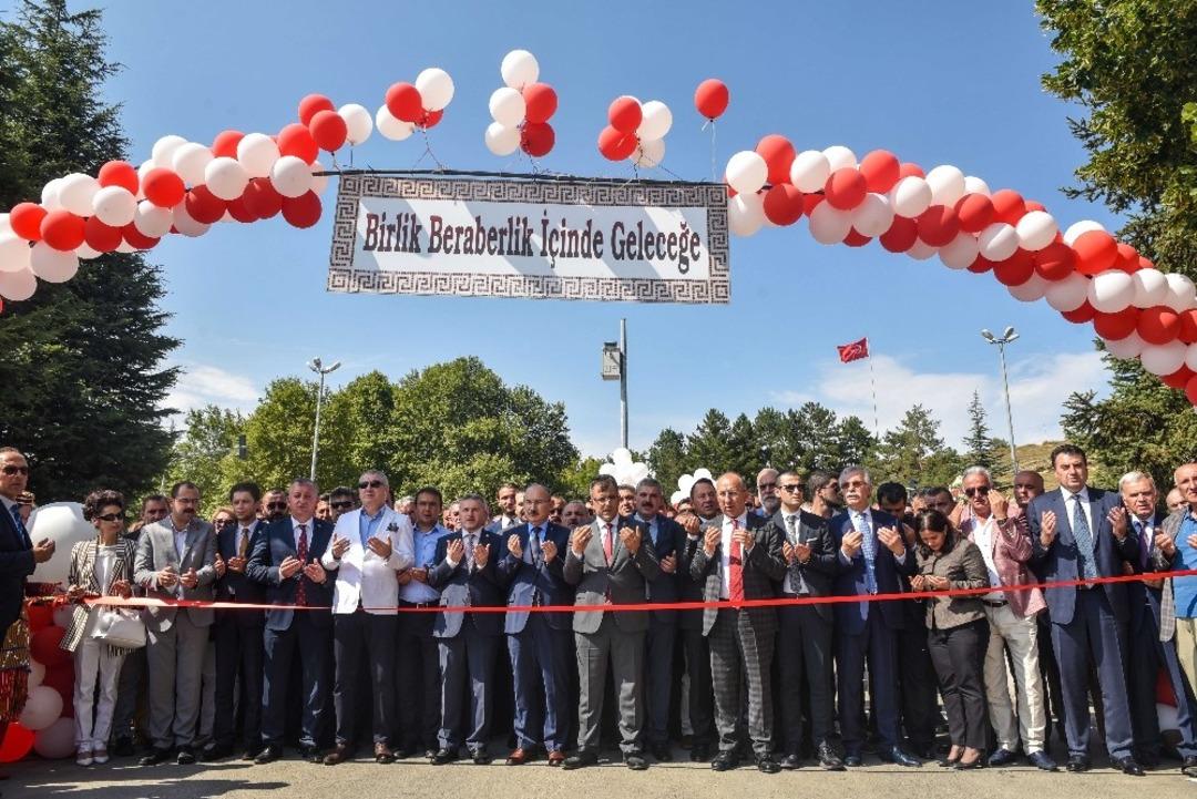 Taşk&ouml;p&uuml;r&rsquo;da Sarımsak Festivali, coşkuyla kutlandı
