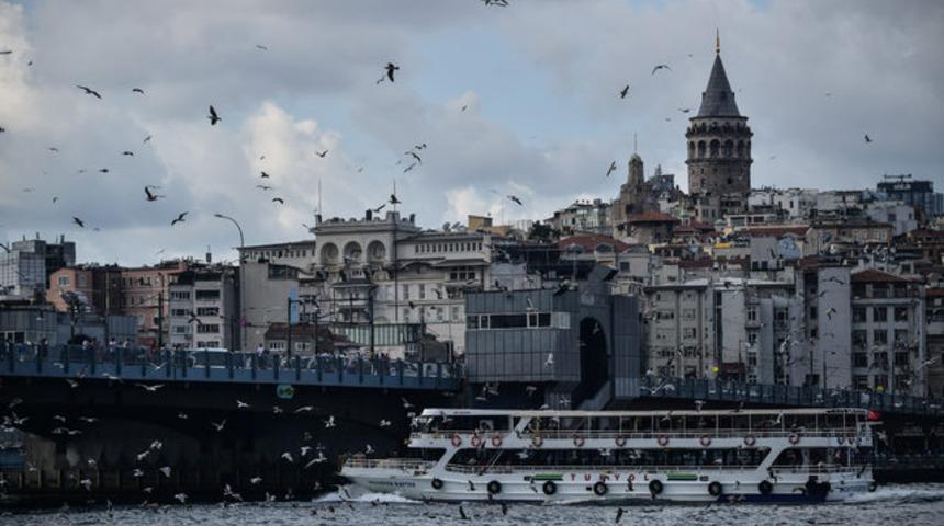 Martıların dansı b&uuml;y&uuml;ledi