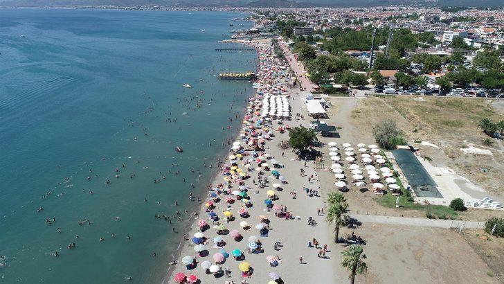 Yerli ve yabancı turistler Balıkesir sahillerinden vazgeçemiyor G4