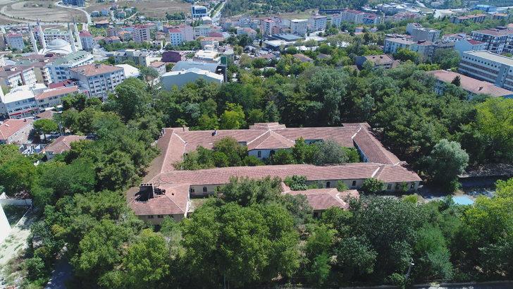 Harabeye dönmüştü! 128 yıllık bina yeniden hastane olacak G5