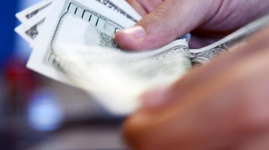 Serbest piyasada d&ouml;viz fiyatları