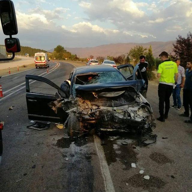 Elazığ’da trafik kazası: 2 yaralı