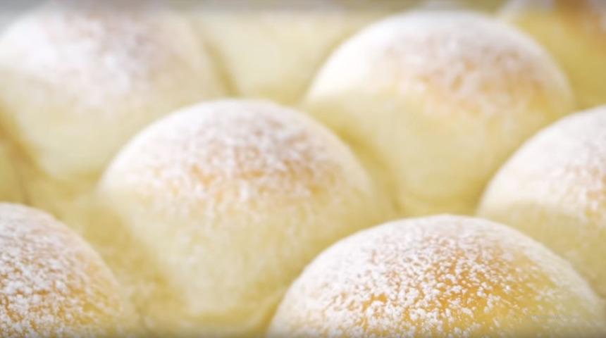 Bulutlar kadar yumuşak: Sütlü Japon çöreği