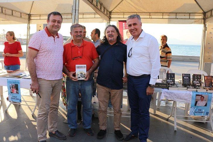 Kuşadası Yazarlar Şenliği başladı G2