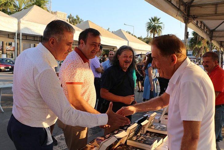 Kuşadası Yazarlar Şenliği başladı G5