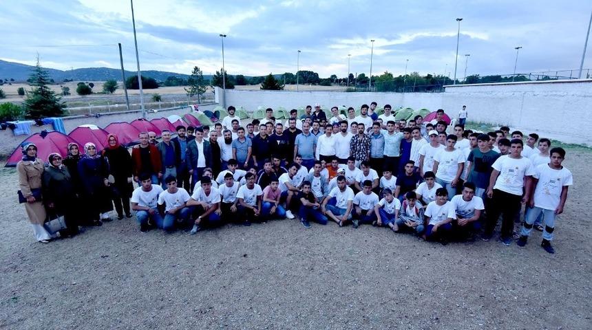 Başkan Kılca, Atabey Gen&ccedil;lik Kampı&rsquo;nda gen&ccedil;lerle buluştu