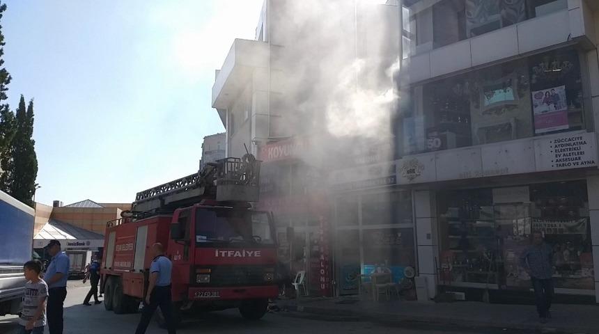 Keşan&rsquo;da korkutan baca yangını