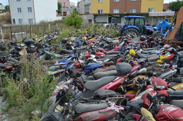 Yediemin otoparkındaki araçlar inek küpesiyle numaralandırıldı