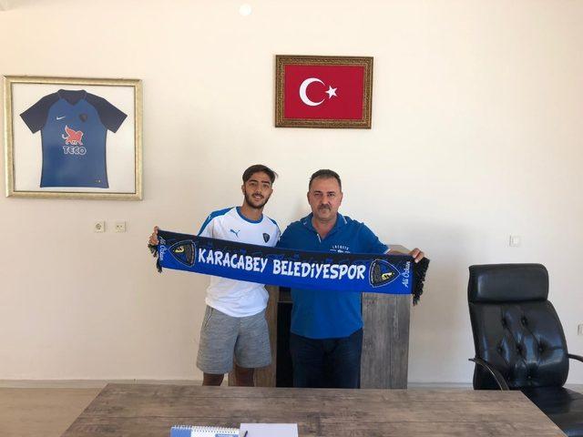 Karacabey Belediyespor transfere doymuyor