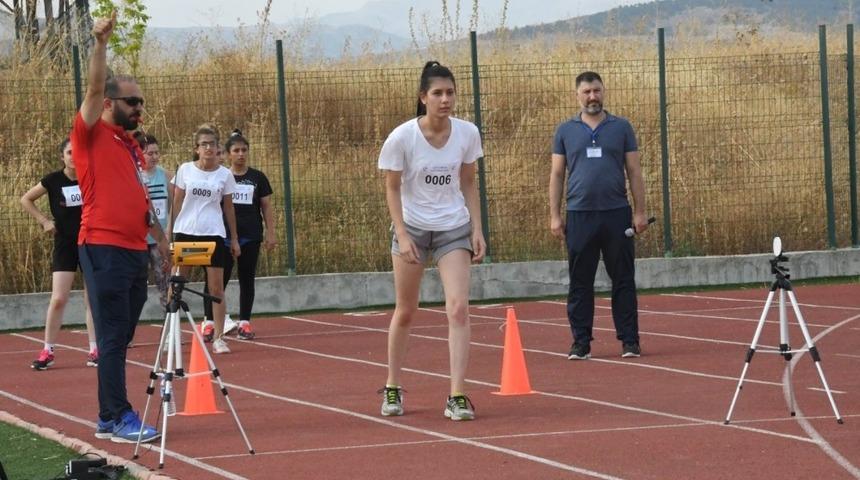 Beden Eğitimi ve Spor Y&uuml;ksekokuluna yeni &ouml;ğrenciler katıldı