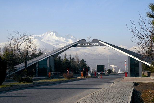 ARWU Dünya Üniversiteleri Sıralamasında ERÜ’nün Başarısı