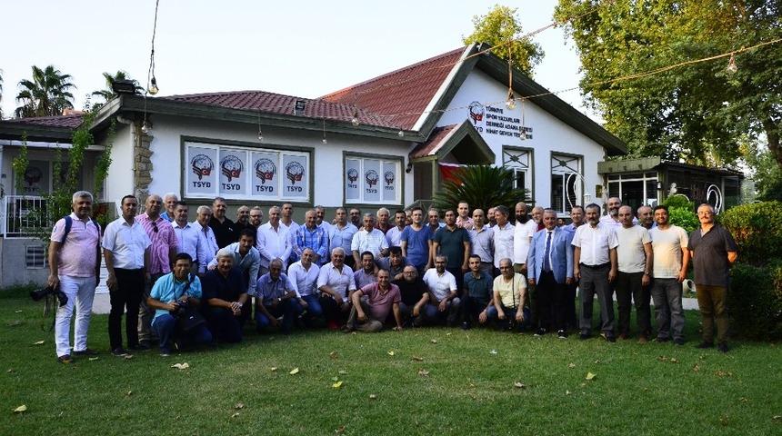 TSYD Adana Şubesinden "Futbolda Değişen Oyun Kuralları" semineri