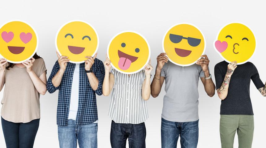 İlginç anket! Emoji kullananlar daha çok ilişki yaşıyor