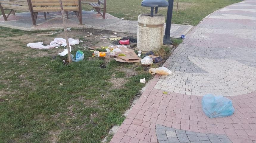 Duyarsız vatandaşlar hem belediyeyi hem vatandaşları bıktırdı